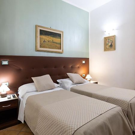 Casa Lollobrigida Bed & Breakfast Ciampino Eksteriør bilde