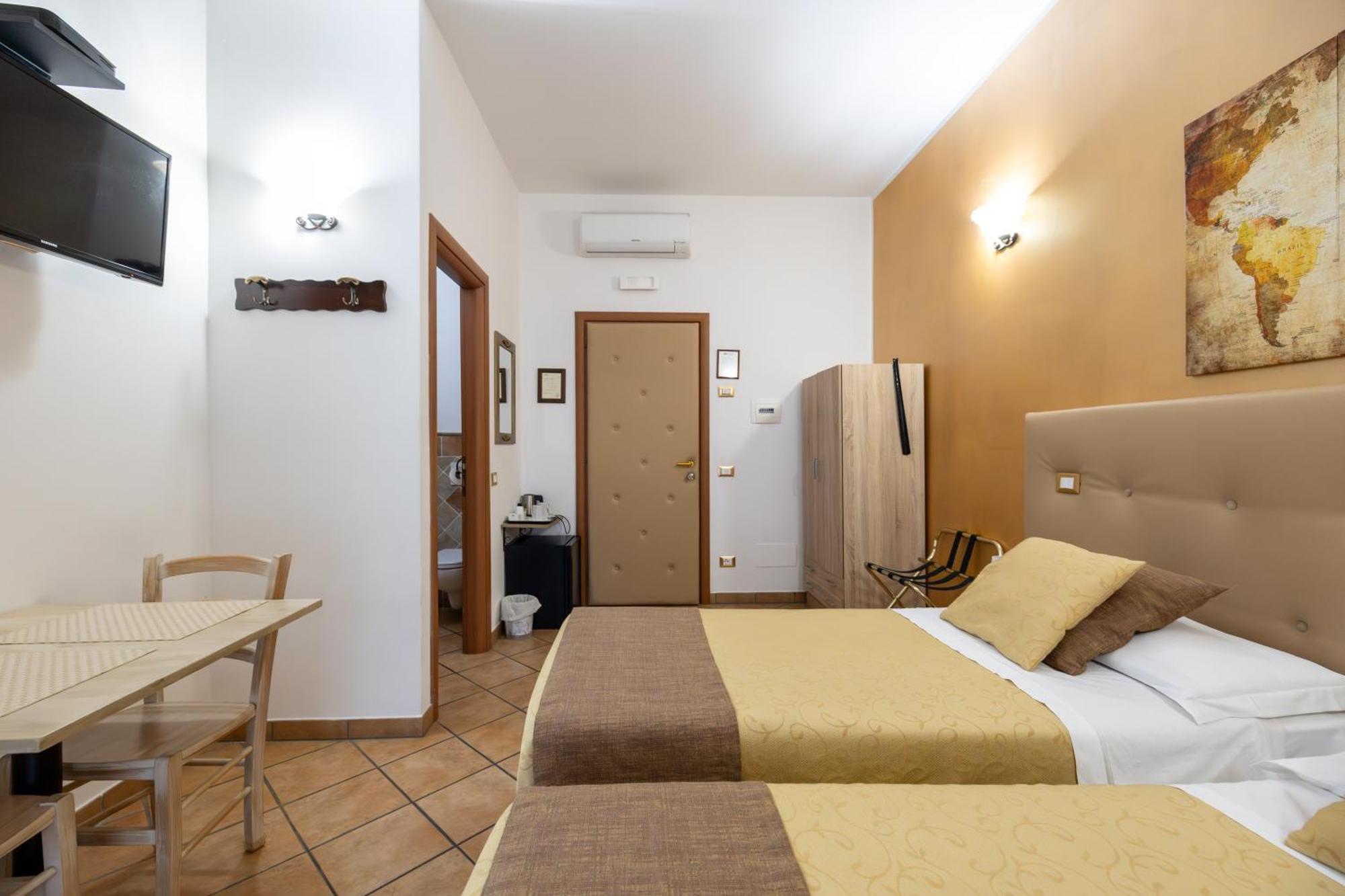 Casa Lollobrigida Bed & Breakfast Ciampino Eksteriør bilde