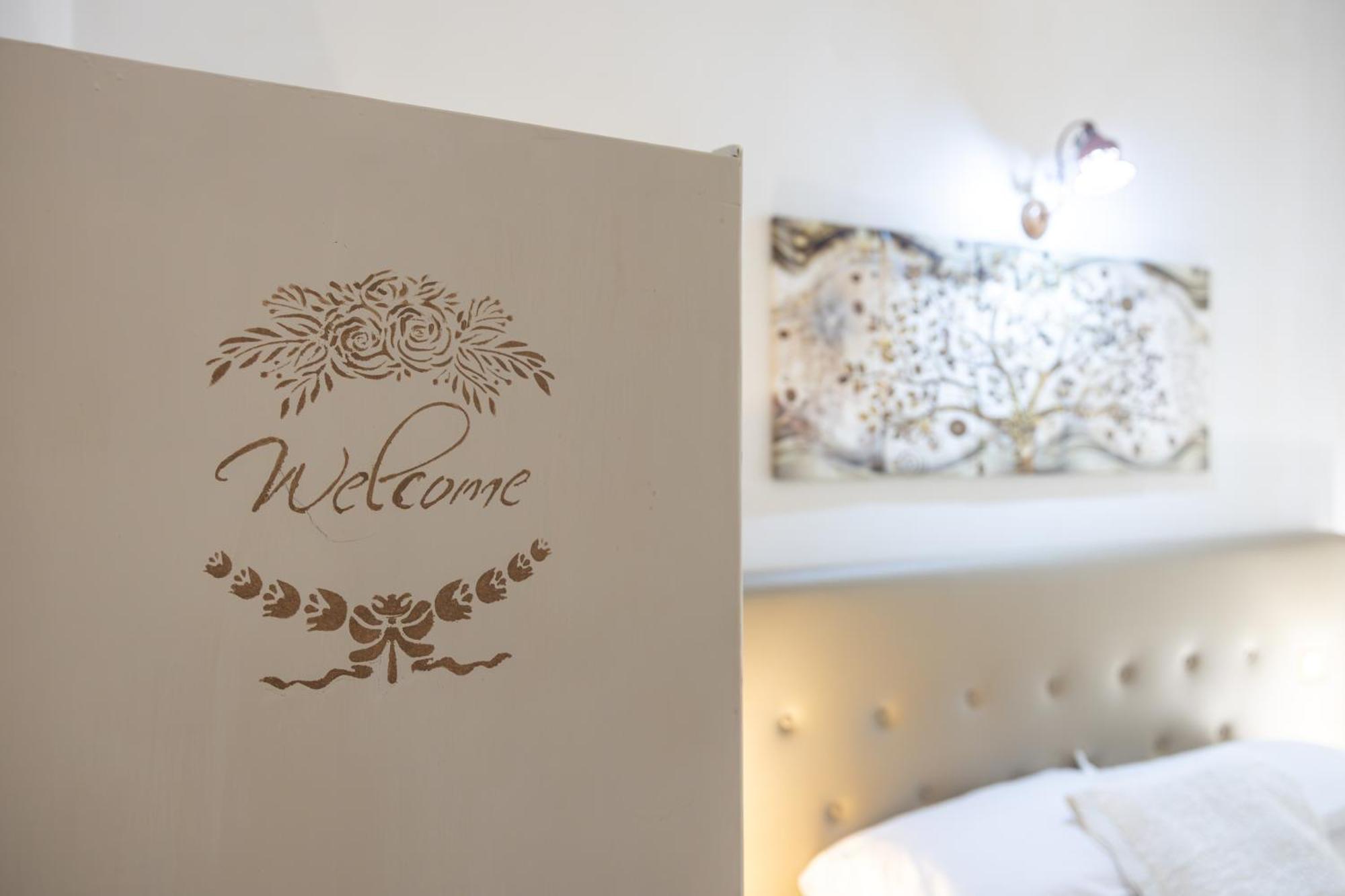 Casa Lollobrigida Bed & Breakfast Ciampino Eksteriør bilde